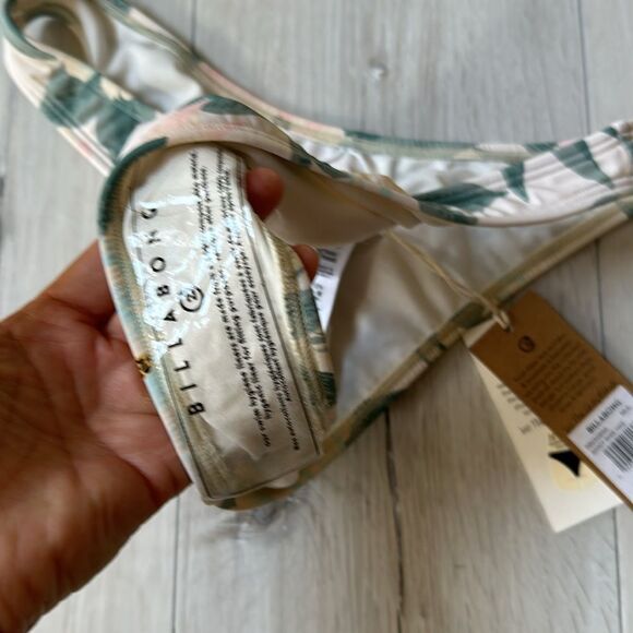 BILLABONG Sandy Babe Hike Super Skimpy Coverage Maui Nix Bikini Bottom M/10 Nwt - Picture 6 of 7